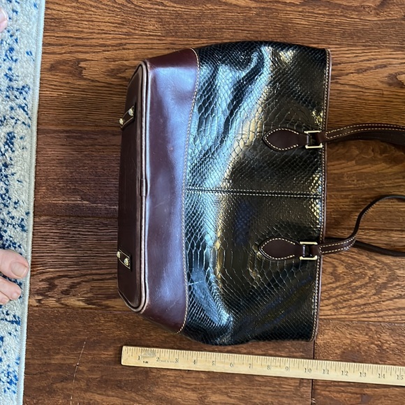 Dooney & Bourne Tote - Picture 5 of 6